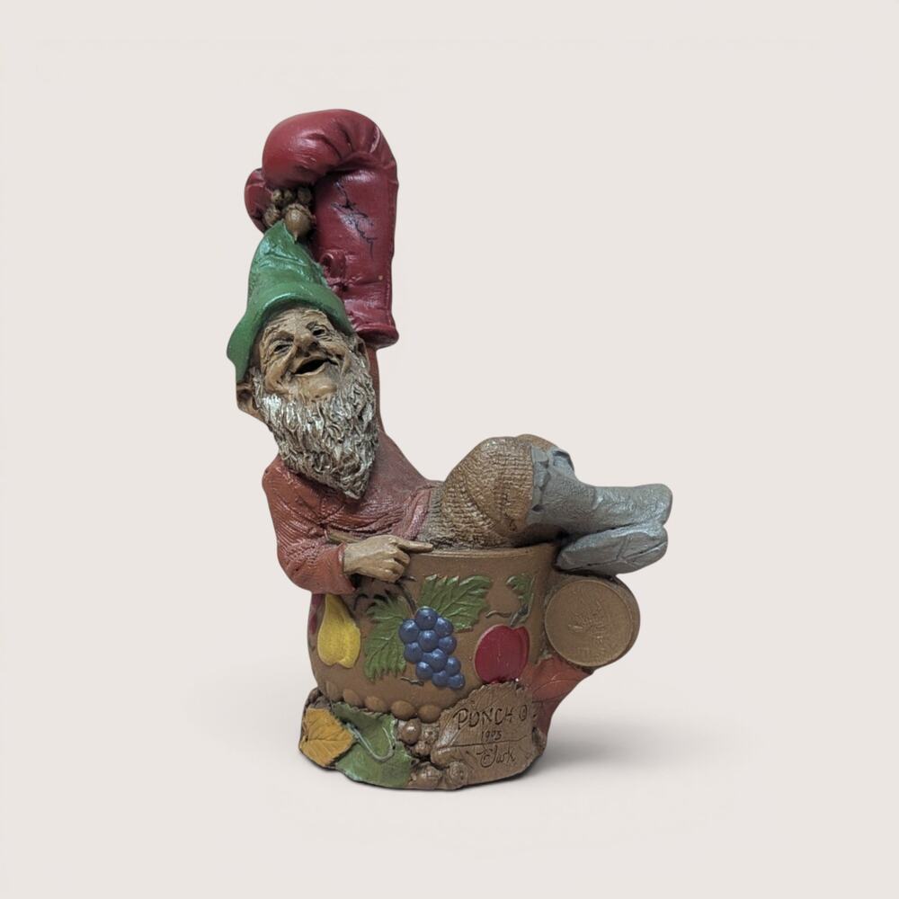 1993 Tom Clark Punch Signed Gnome Figurine